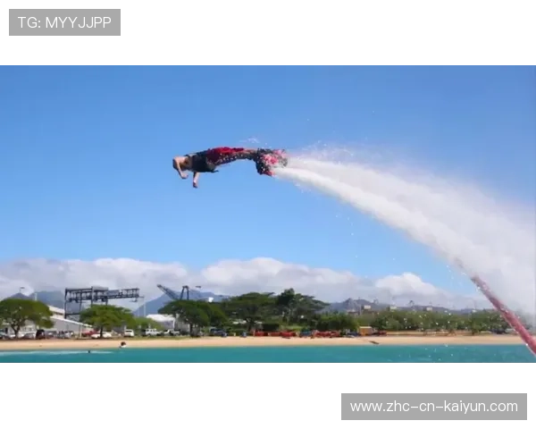 “东桃花岛缆绳滑水：水面极速飞驰，观众热血沸腾”